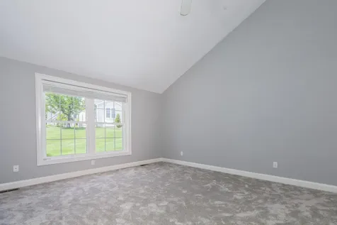 38 Hampton Meadow Hampton NH 03842