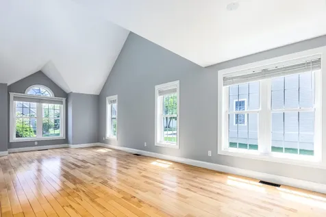 38 Hampton Meadow Hampton NH 03842