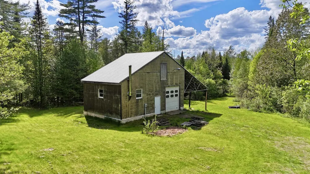 142 Page Hill Road Lancaster NH 03584