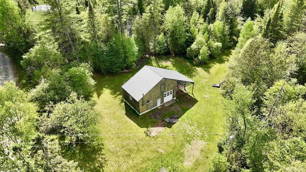 142 Page Hill Road Lancaster NH 03584