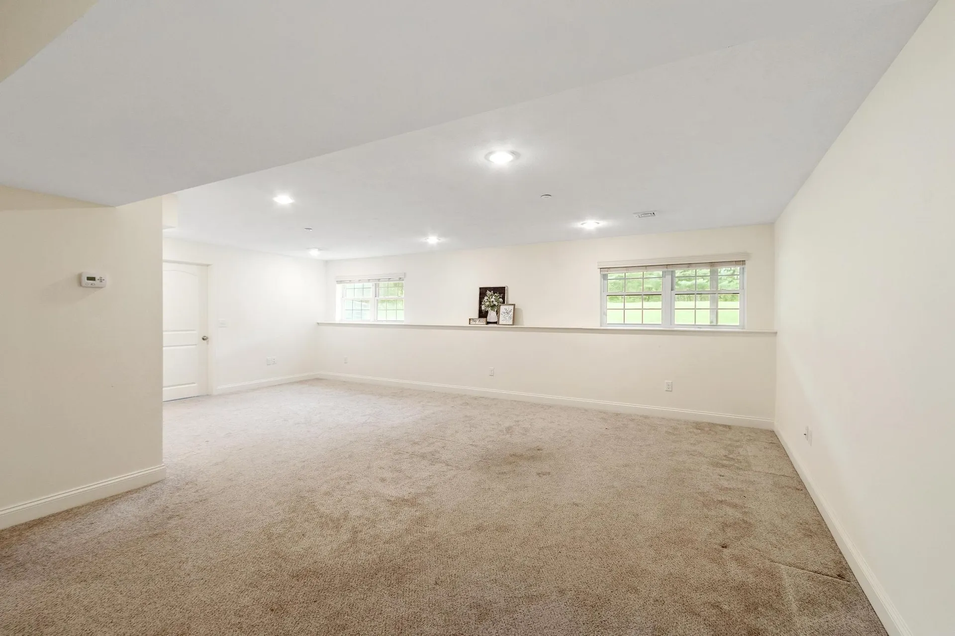 4 Guernsey Drive Atkinson NH 03811