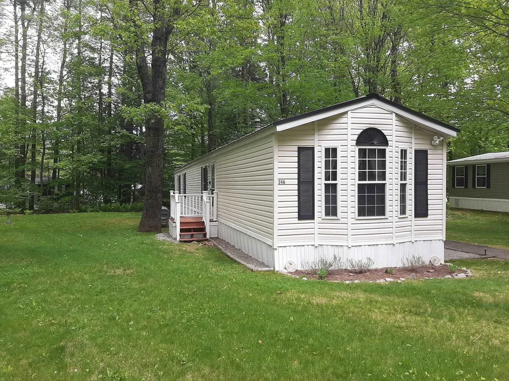 246 Mountainvale Drive Conway NH 03813