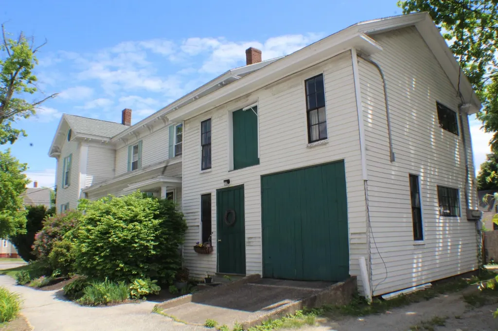 74 S State Street Concord NH 03301