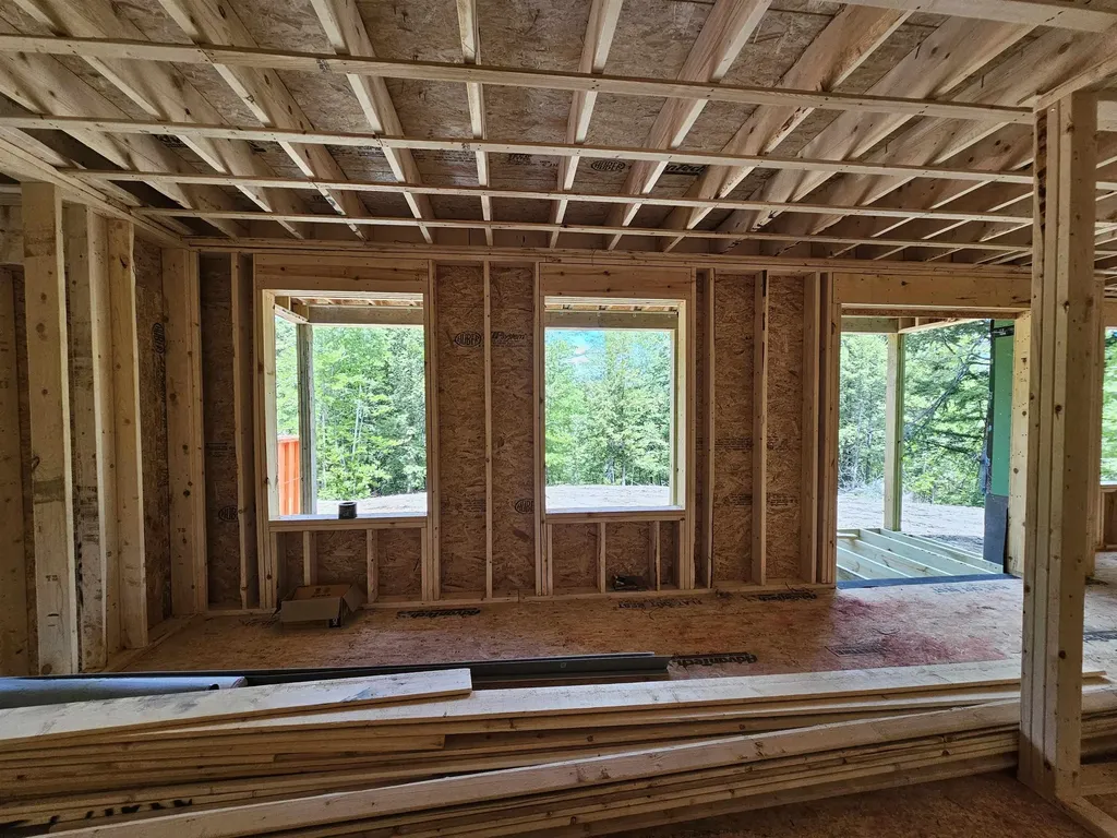7 Shaw Road Pittsfield NH 03263