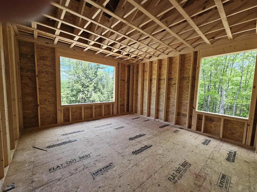 7 Shaw Road Pittsfield NH 03263