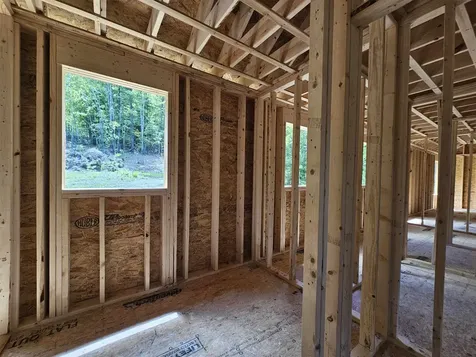 7 Shaw Road Pittsfield NH 03263