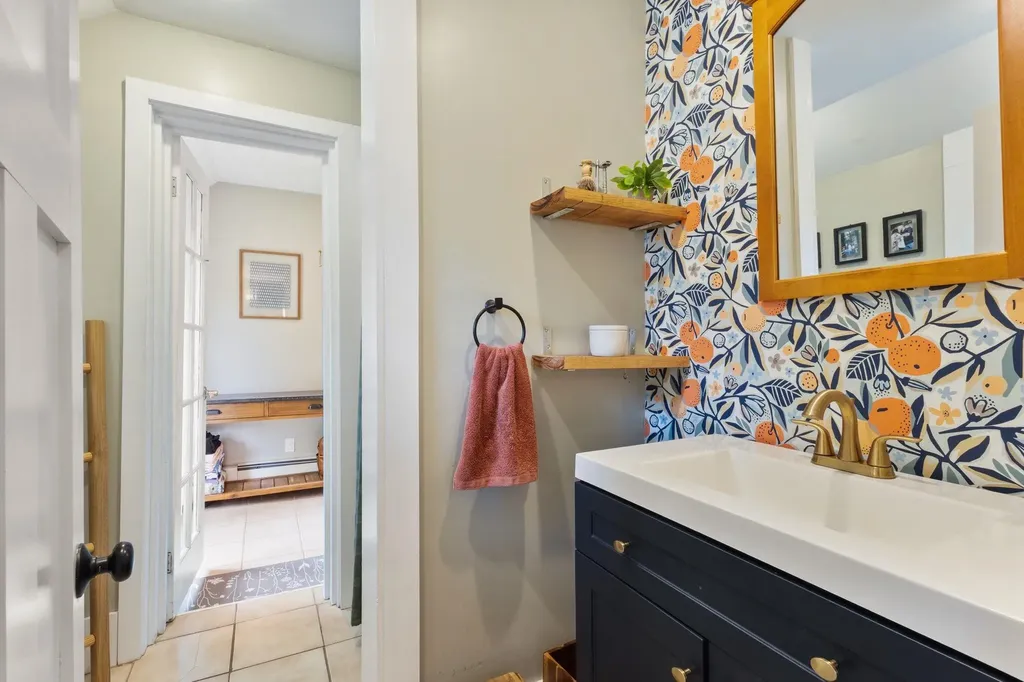 14 Harvard Street Exeter NH 03833