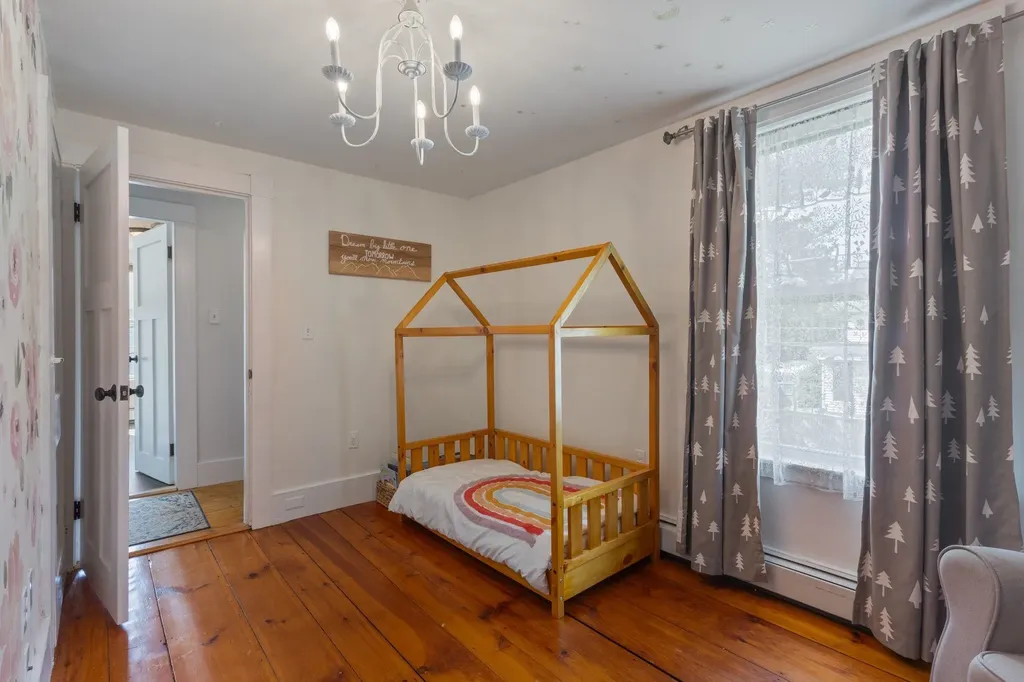 14 Harvard Street Exeter NH 03833