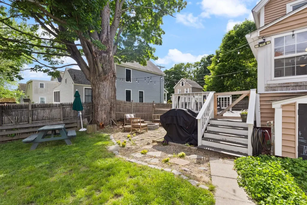 14 Harvard Street Exeter NH 03833