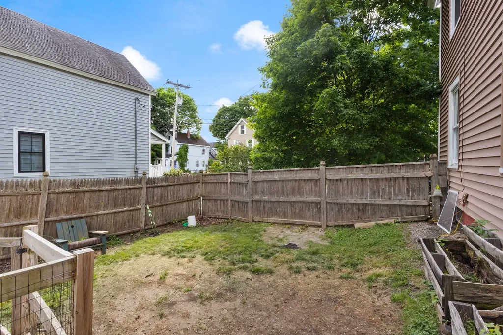 14 Harvard Street Exeter NH 03833