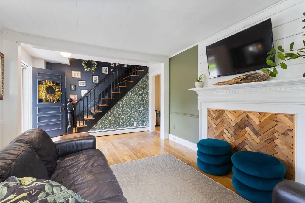 14 Harvard Street Exeter NH 03833