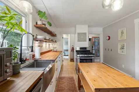 14 Harvard Street Exeter NH 03833
