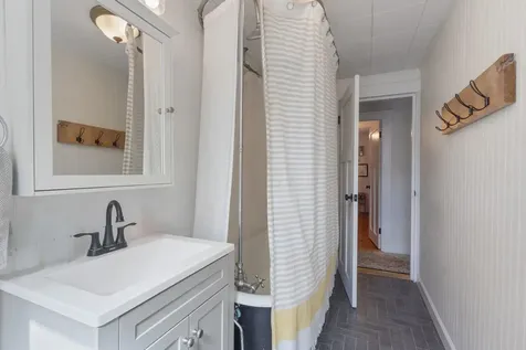 14 Harvard Street Exeter NH 03833