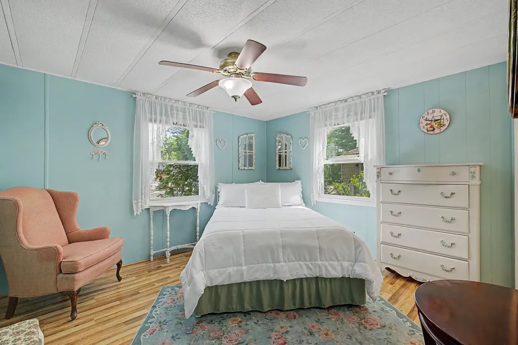 143 Robin Hood Drive Exeter NH 03833