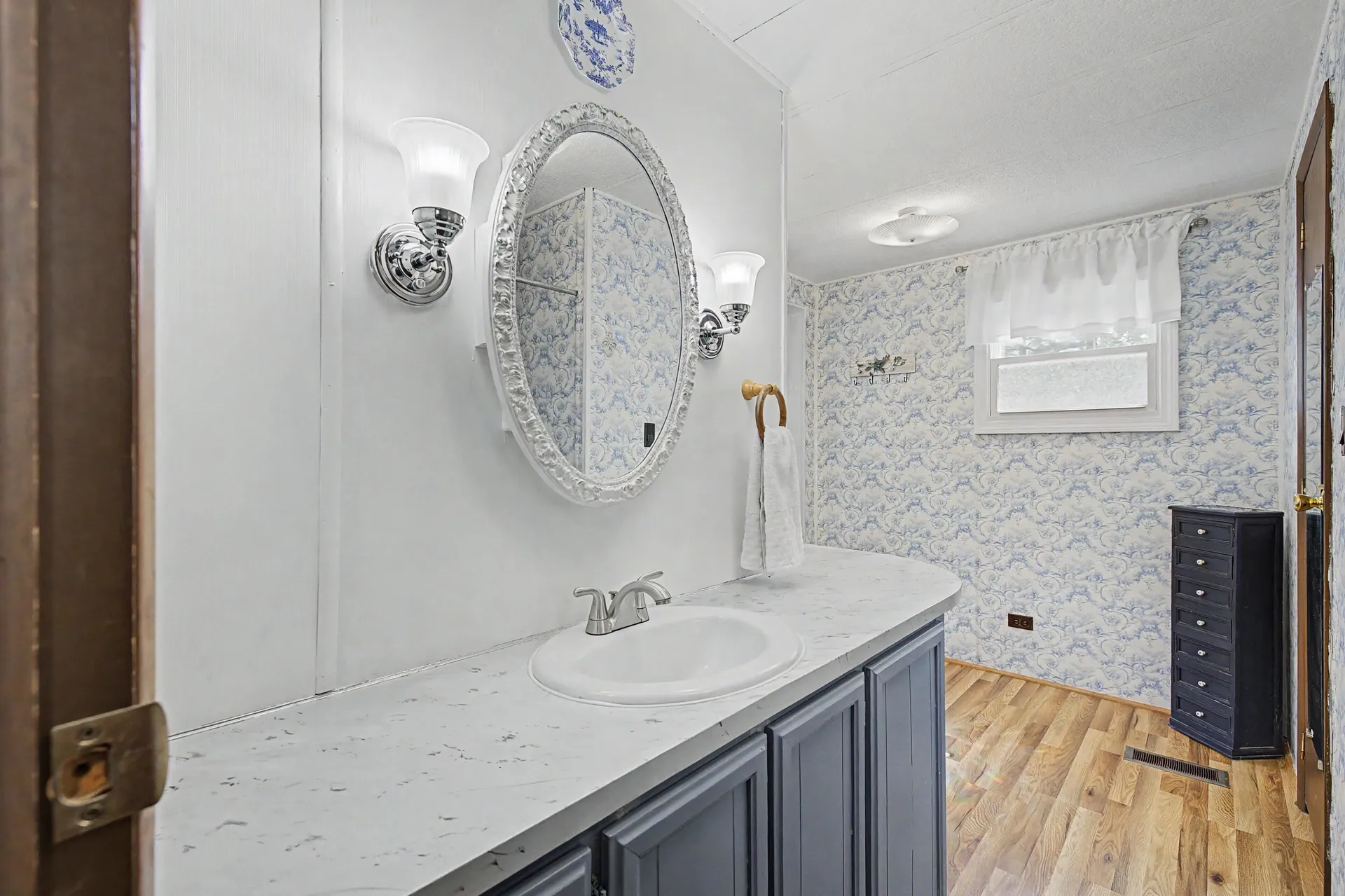 143 Robin Hood Drive Exeter NH 03833