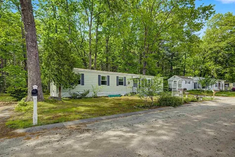 143 Robin Hood Drive Exeter NH 03833
