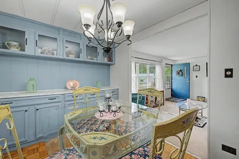 143 Robin Hood Drive Exeter NH 03833