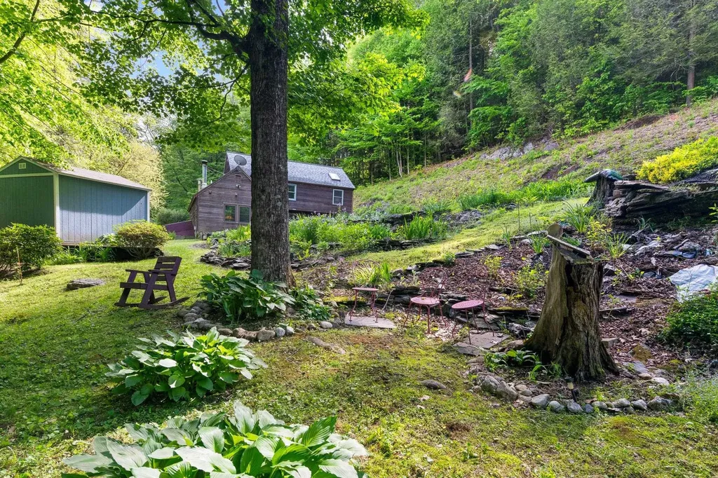 25-27 Gingko Lane Brattleboro VT 05301