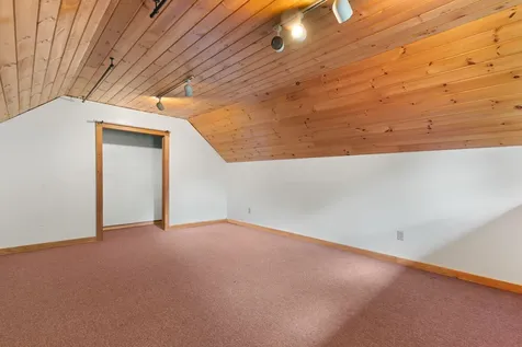 25-27 Gingko Lane Brattleboro VT 05301