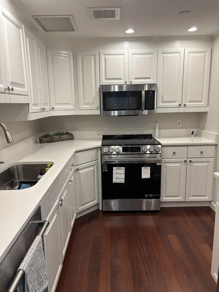 300 North River Road Manchester NH 03104