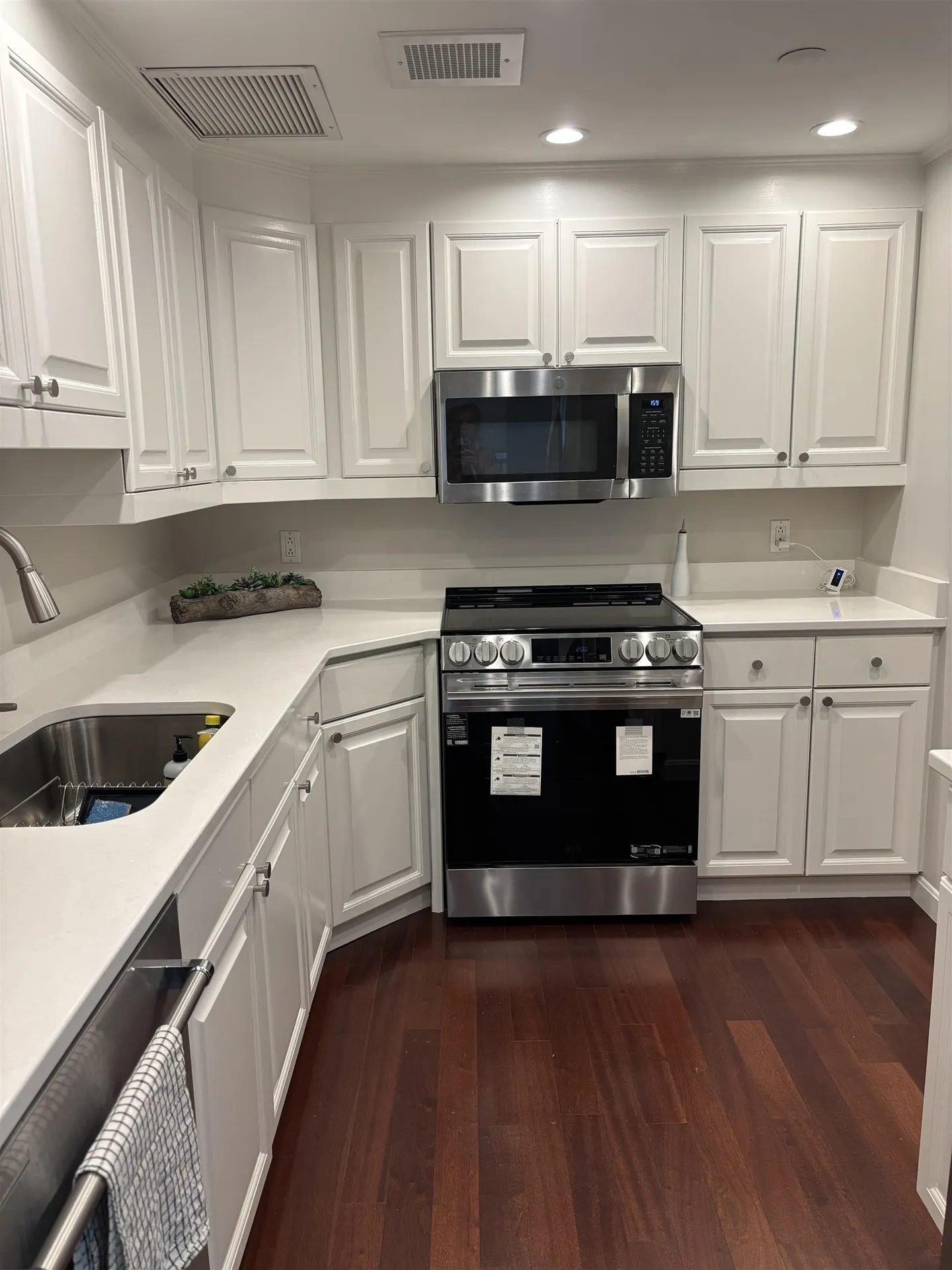 300 North River Road Manchester NH 03104