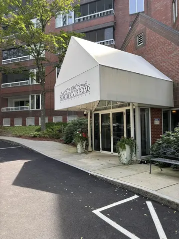 300 North River Road Manchester NH 03104