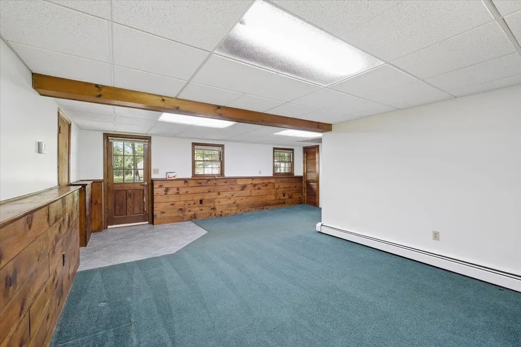 3 Ermer Road Derry NH 03038