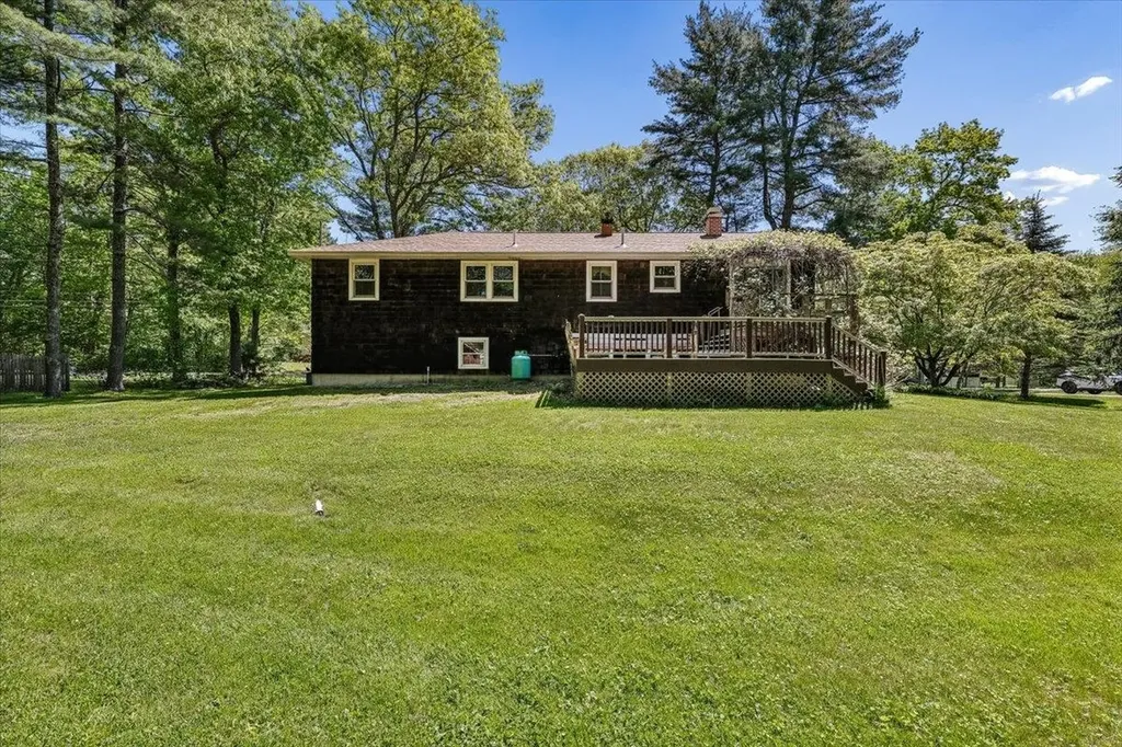 3 Ermer Road Derry NH 03038