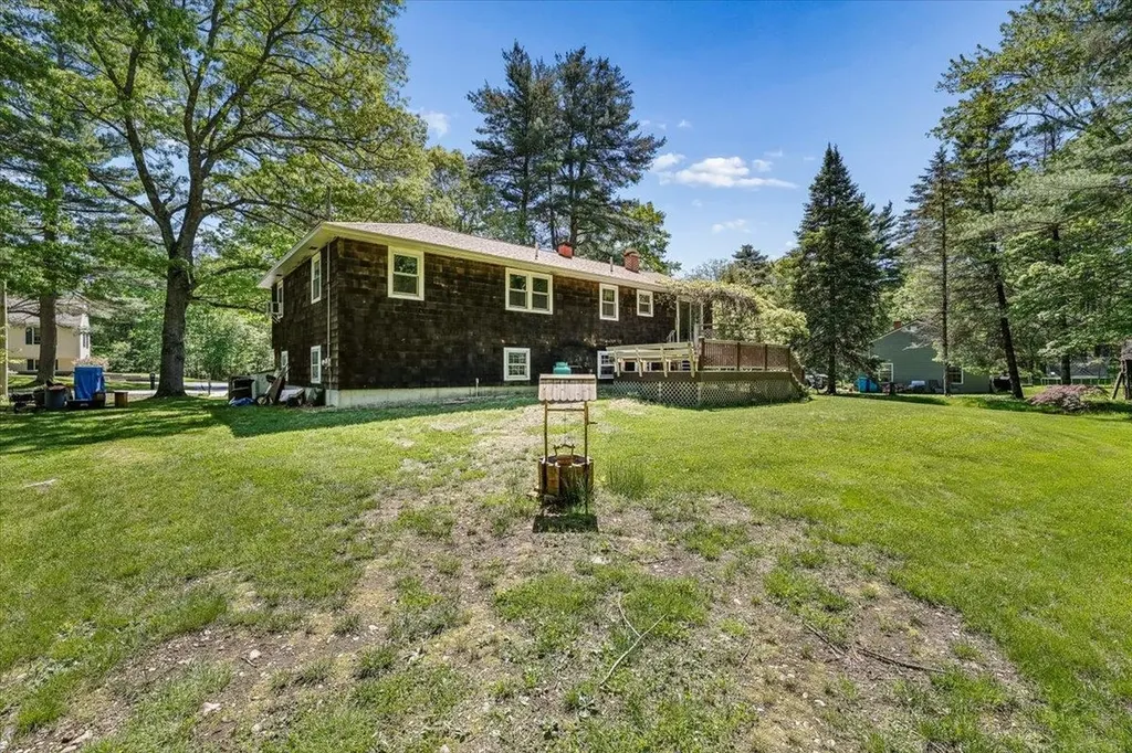 3 Ermer Road Derry NH 03038