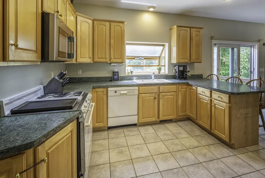 3 Foxtail Ridge Road Dover NH 03820
