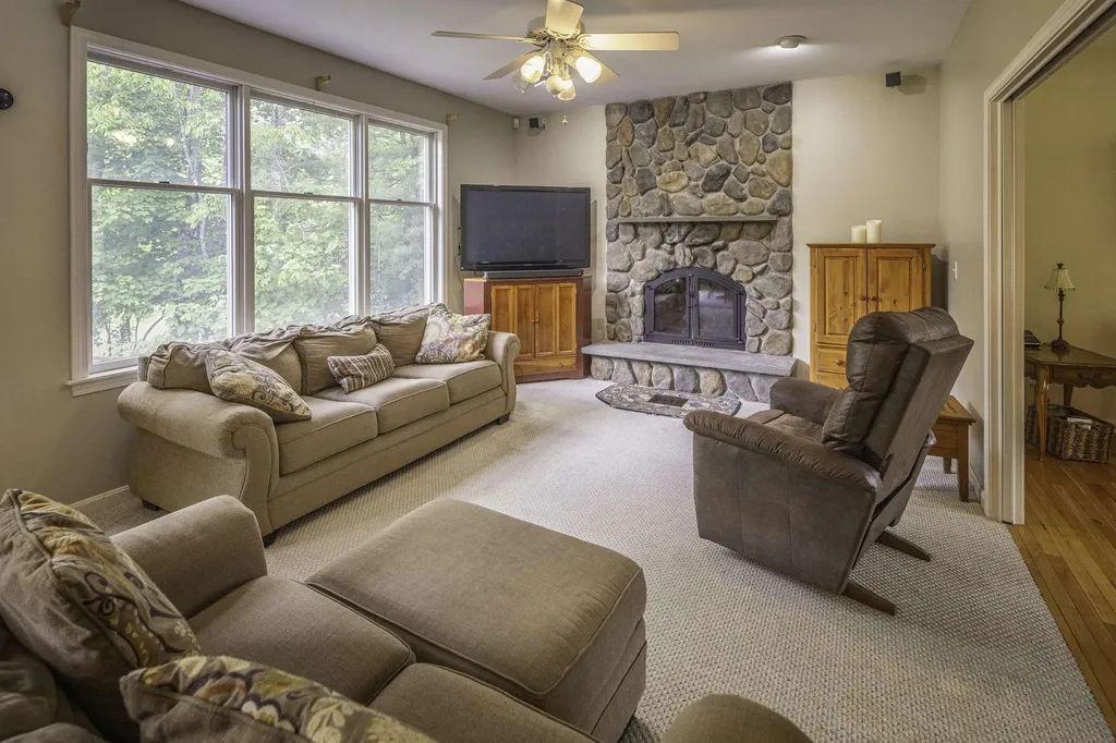 3 Foxtail Ridge Road Dover NH 03820
