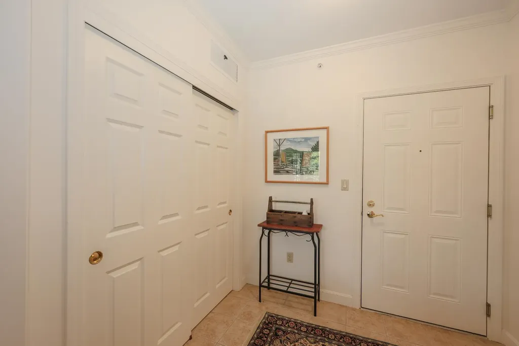 3 Abbey Lane Meredith NH 03253