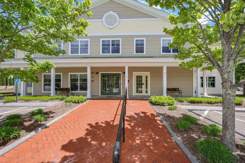 3 Abbey Lane Meredith NH 03253