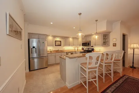 3 Abbey Lane Meredith NH 03253