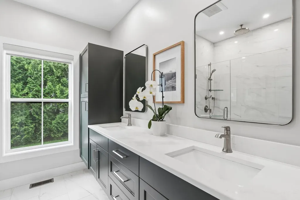 1171 Sagamore Avenue Portsmouth NH 03801