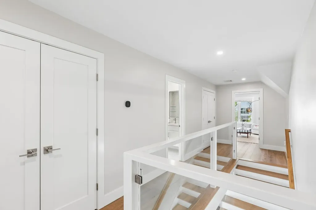 1171 Sagamore Avenue Portsmouth NH 03801