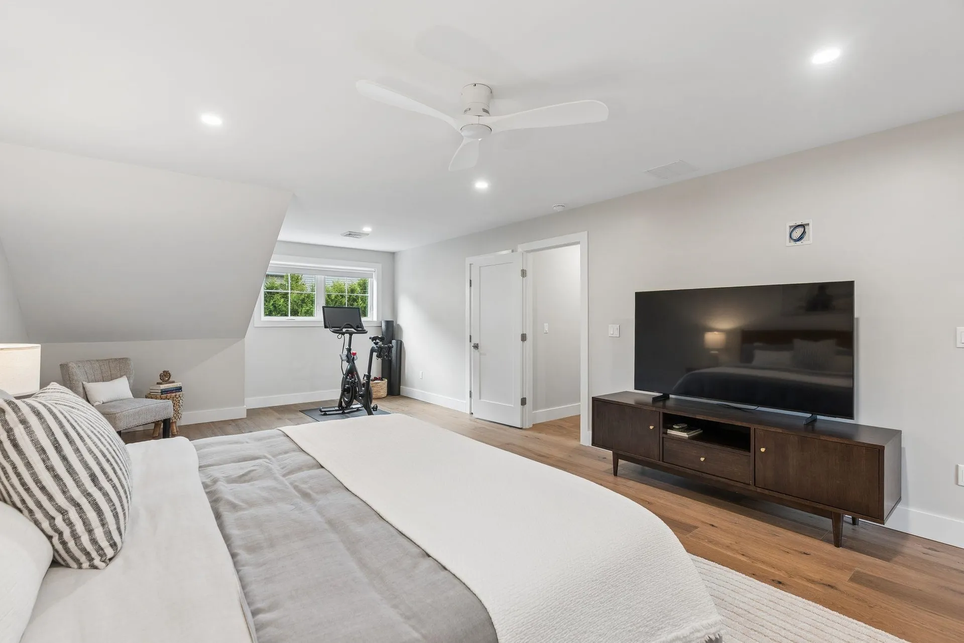1171 Sagamore Avenue Portsmouth NH 03801