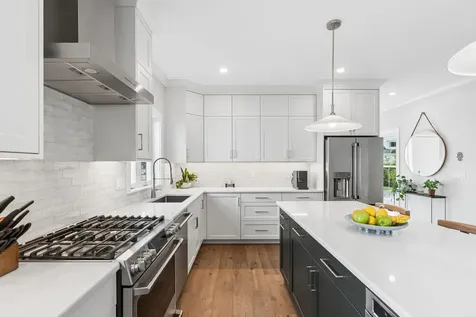 1171 Sagamore Avenue Portsmouth NH 03801