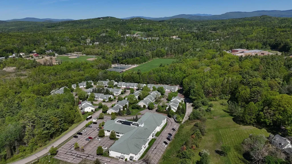 23 Abbey Lane Meredith NH 03253