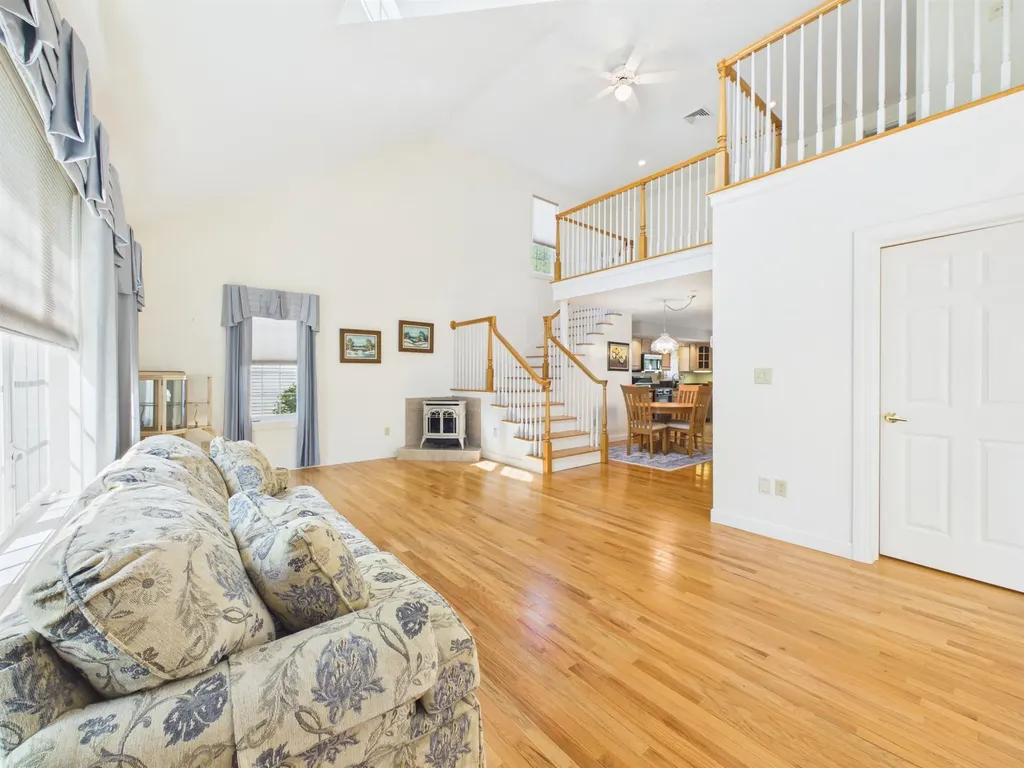 23 Abbey Lane Meredith NH 03253
