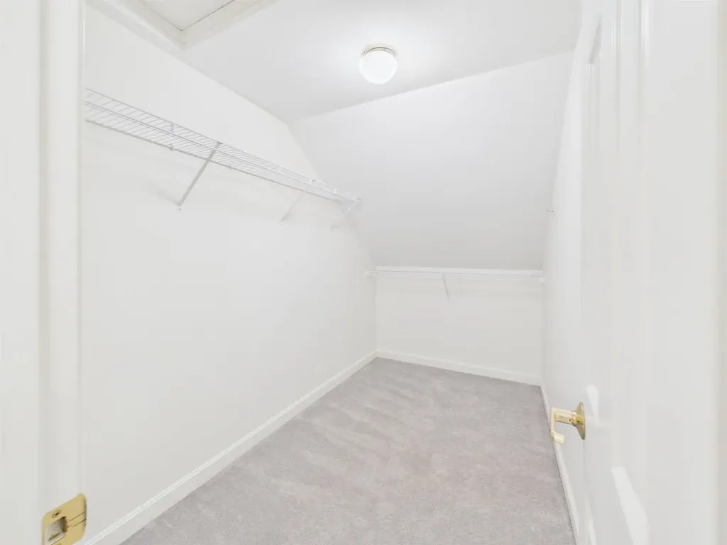 23 Abbey Lane Meredith NH 03253