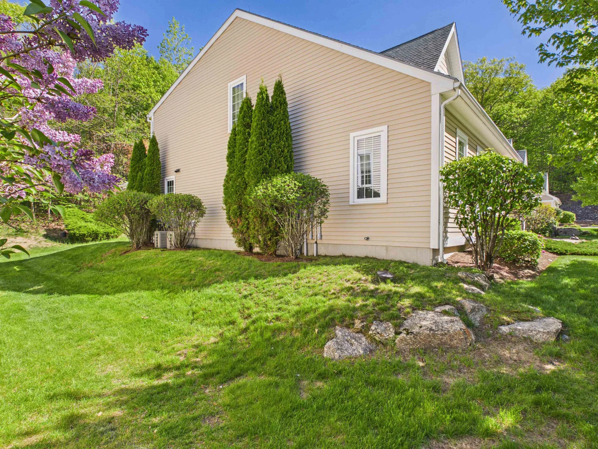 23 Abbey Lane Meredith NH 03253