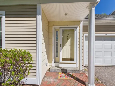 23 Abbey Lane Meredith NH 03253
