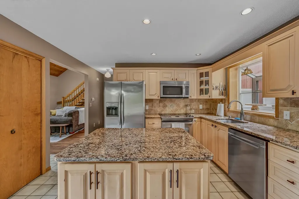 55 Sunset Paradise Road Jefferson NH 03583