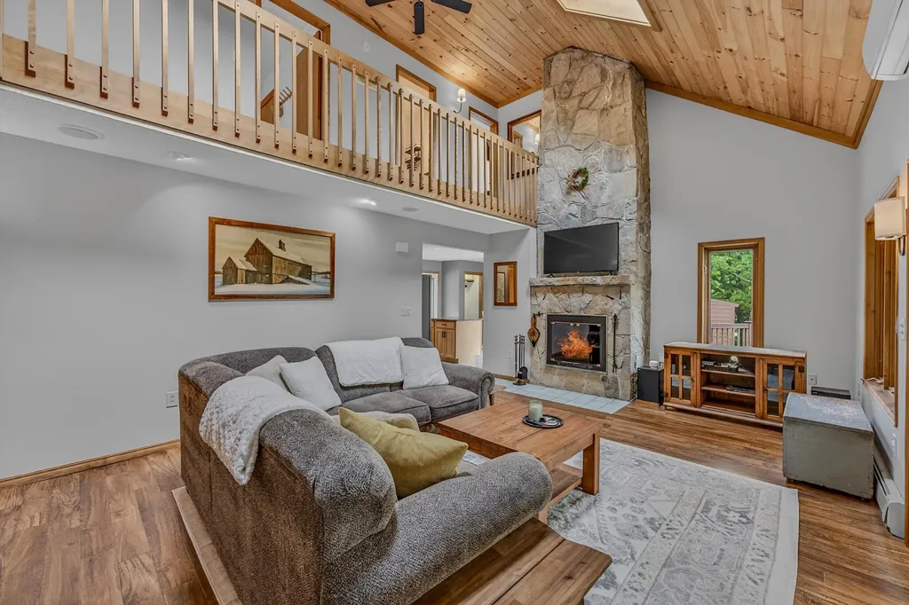 55 Sunset Paradise Road Jefferson NH 03583