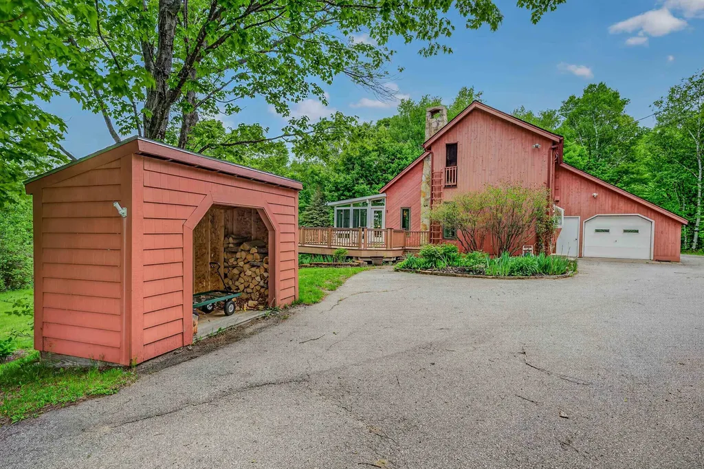 55 Sunset Paradise Road Jefferson NH 03583