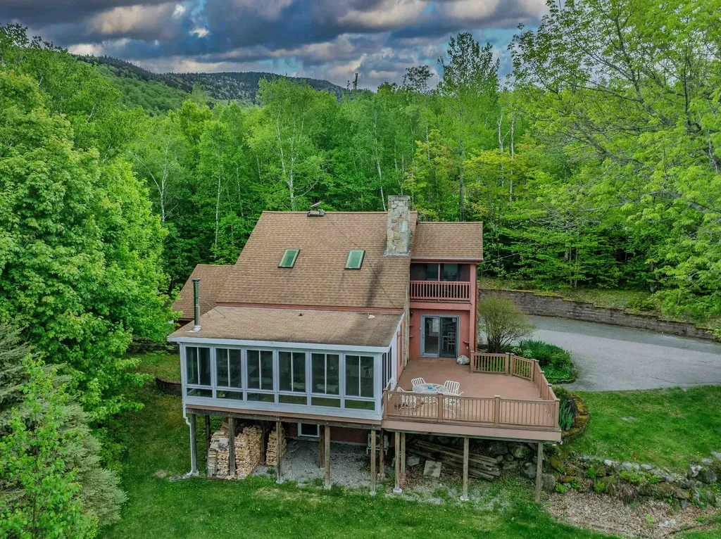 55 Sunset Paradise Road Jefferson NH 03583