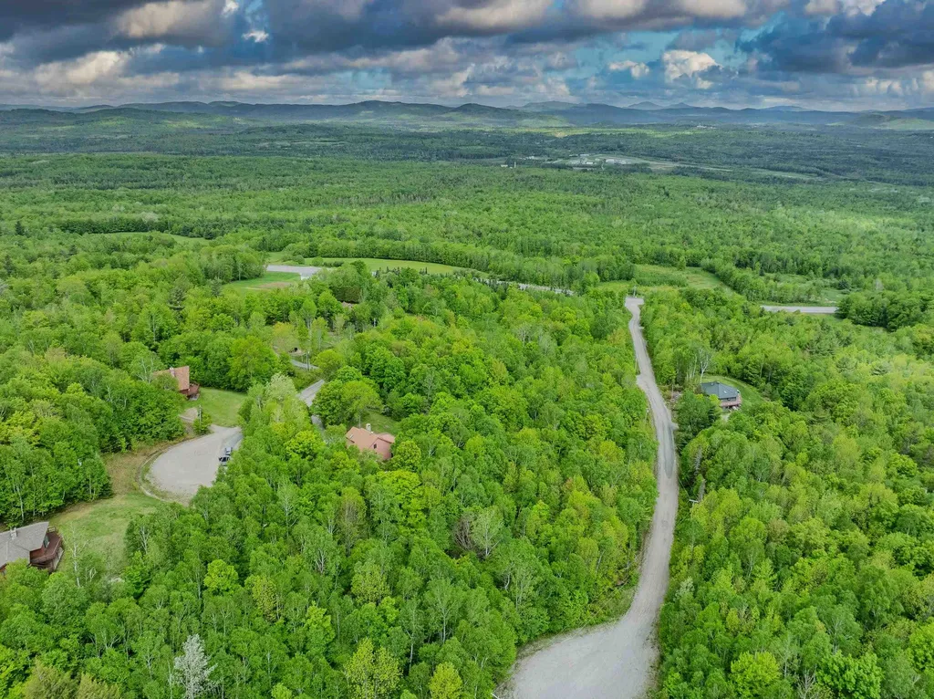 55 Sunset Paradise Road Jefferson NH 03583