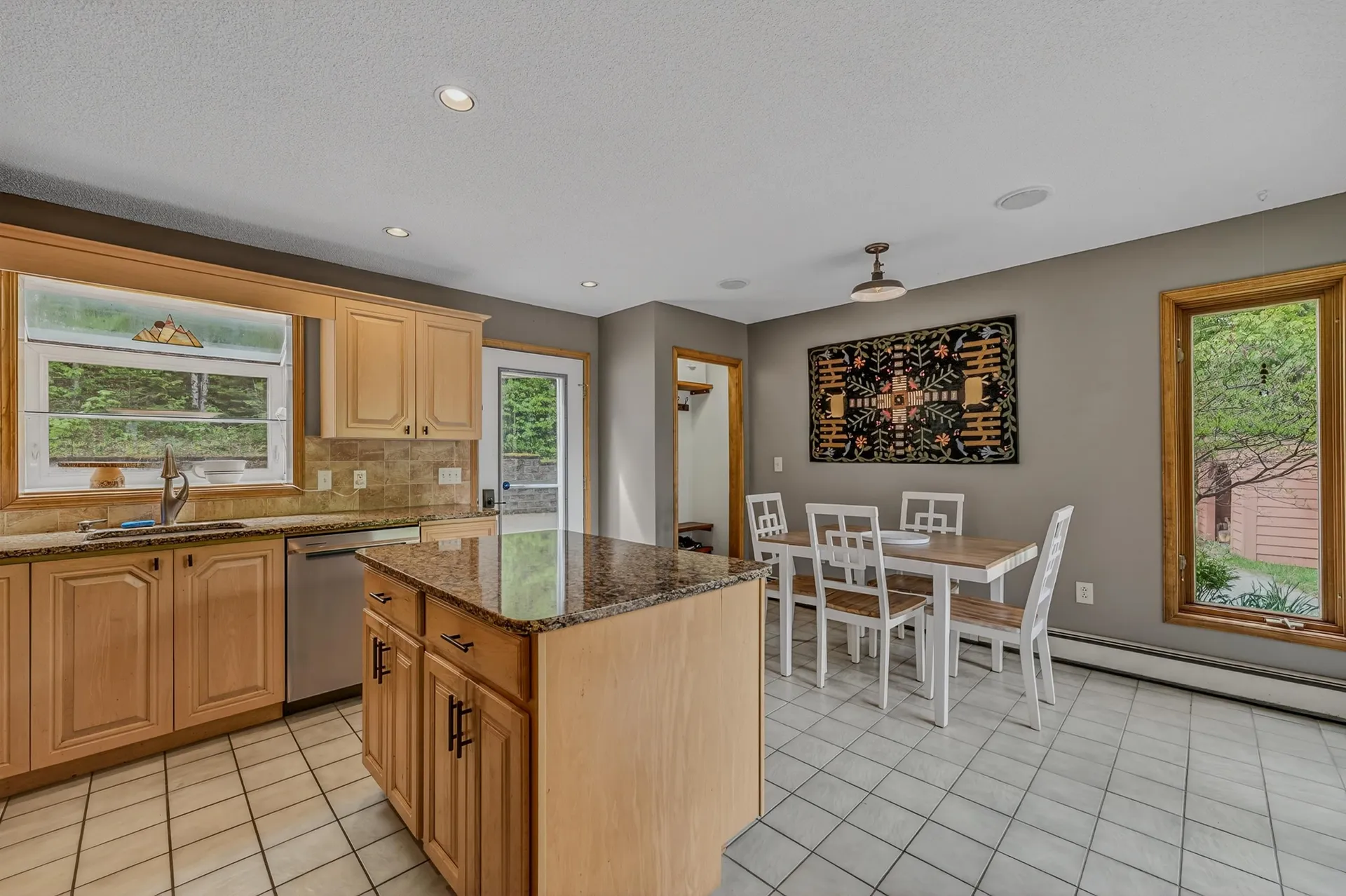 55 Sunset Paradise Road Jefferson NH 03583