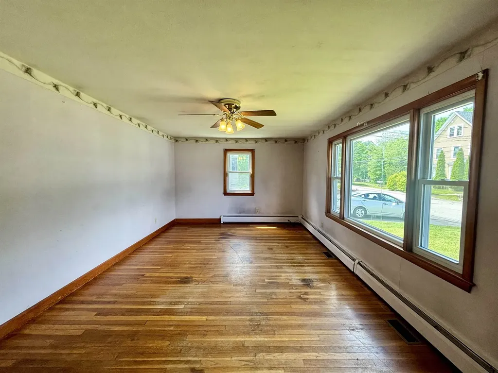 104 Knight Street Milford NH 03055